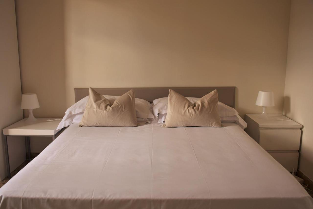 Apartment Dalla Mirella ฟลอเรนซ์ ภายนอก รูปภาพ